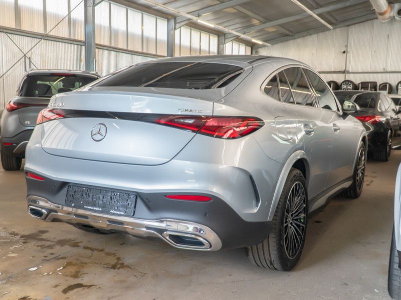 مرسيدس بنز جي ال سي 200