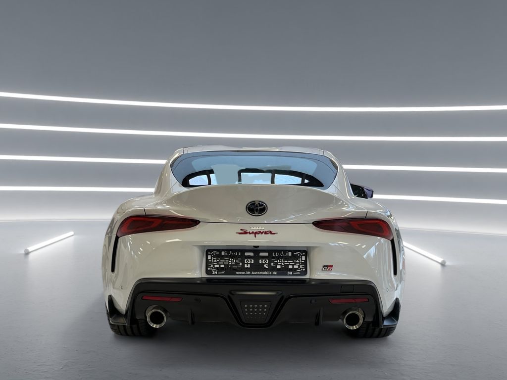 تويوتا جي آر سوبرا