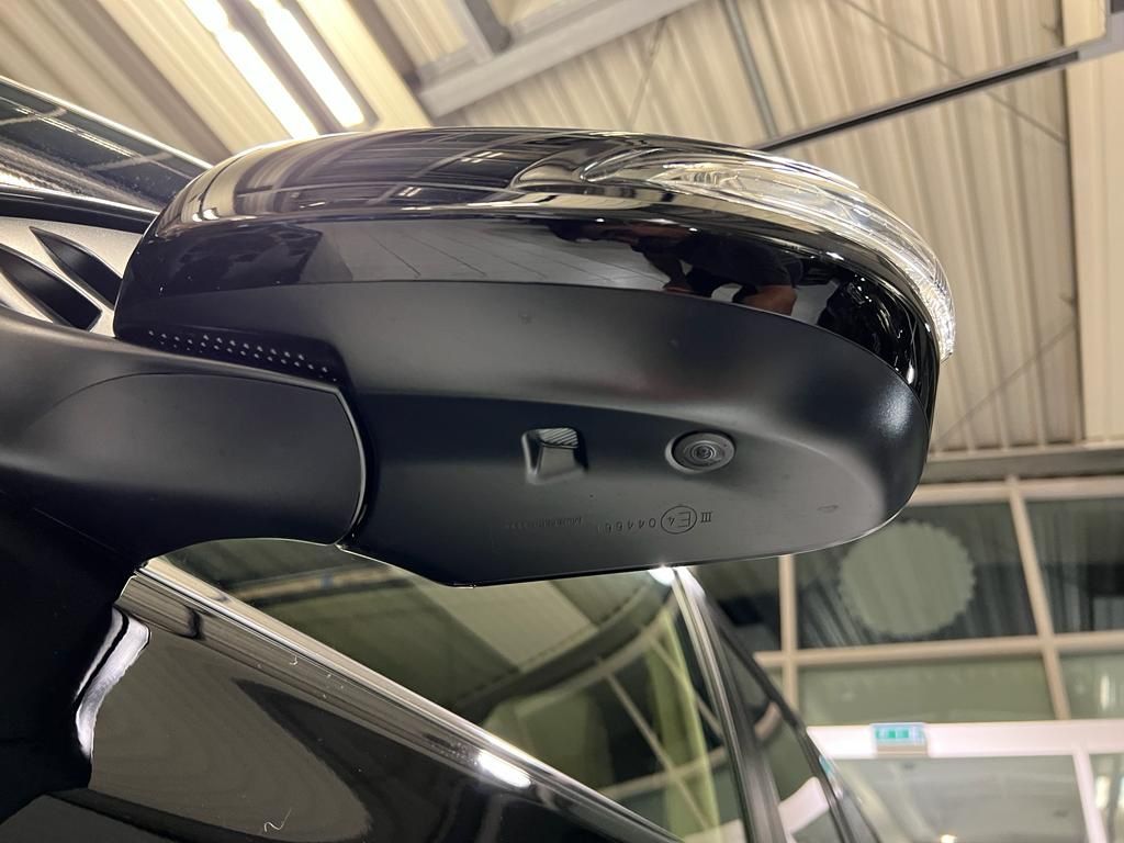 تويوتا ال سي 150