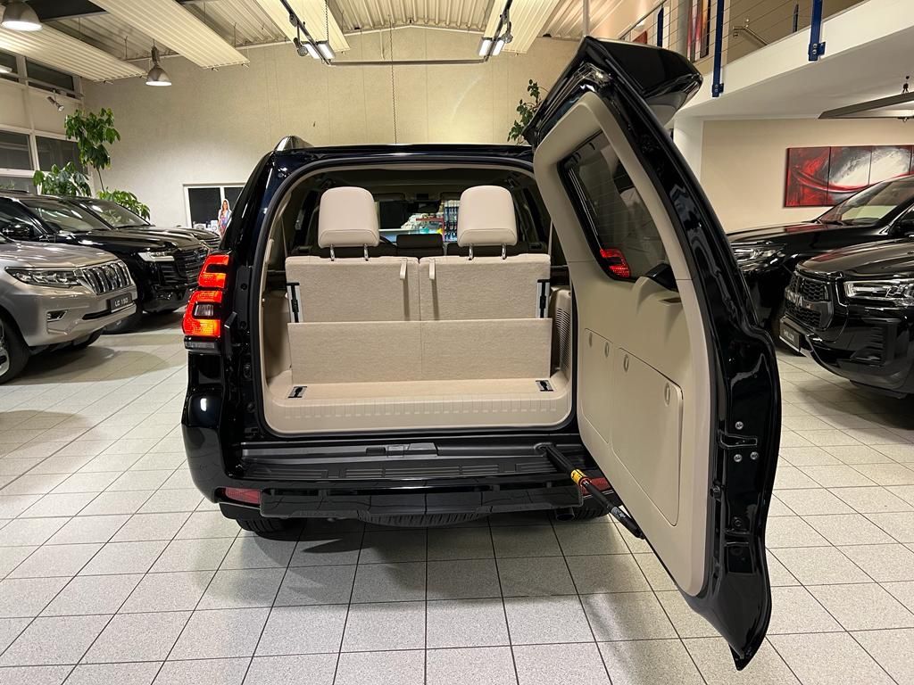 تويوتا ال سي 150