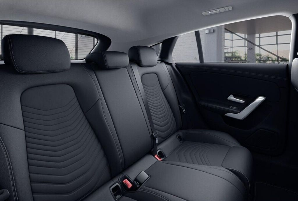 مرسيدس بنز سي ال ايه 180