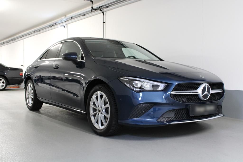 مرسيدس بنز سي ال ايه 180