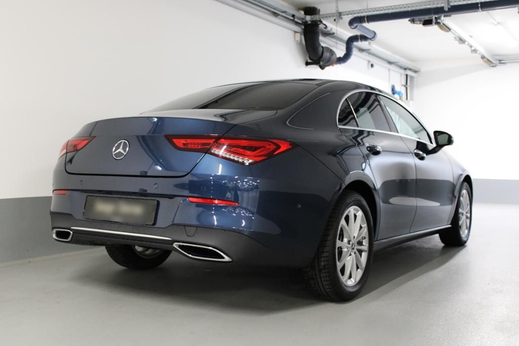 مرسيدس بنز سي ال ايه 180