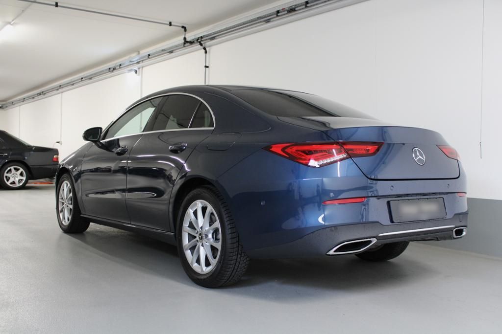 مرسيدس بنز سي ال ايه 180