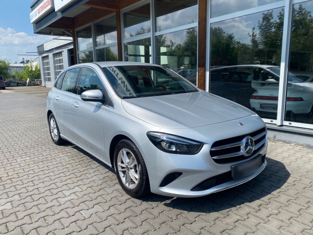 مرسيدس بنز بي 200