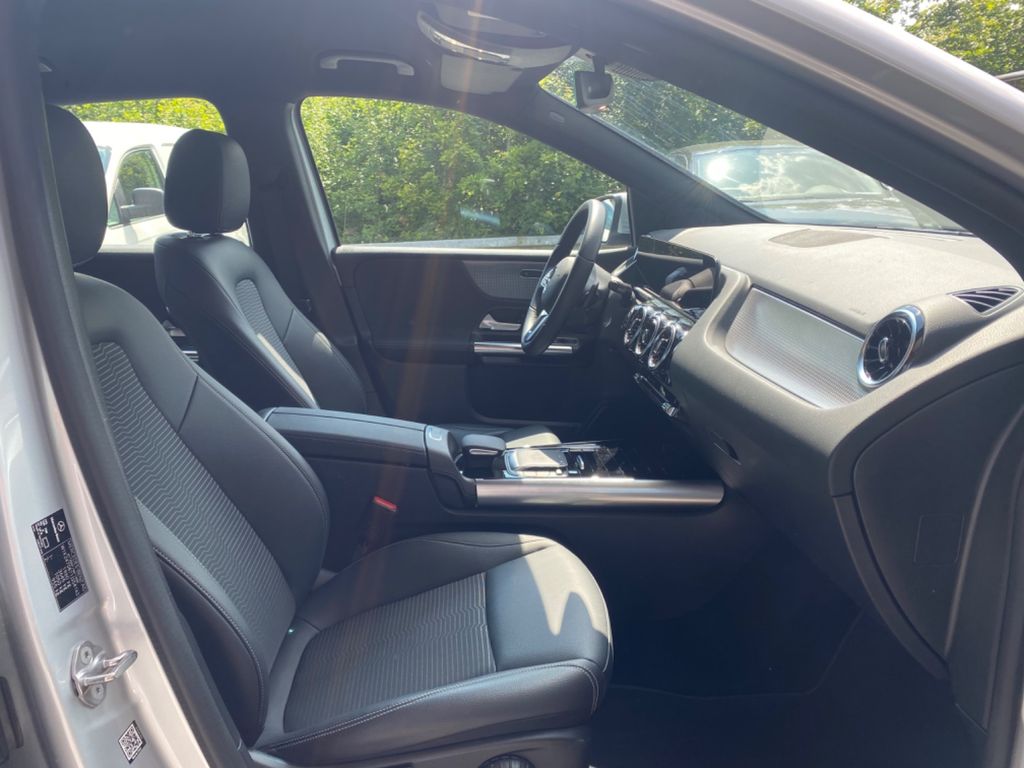 مرسيدس بنز بي 200