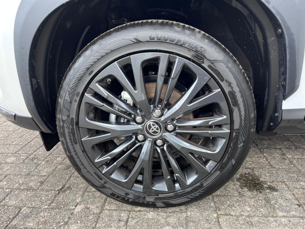 تويوتا ياريس كروس