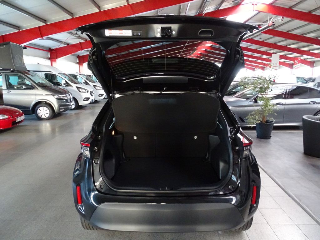 تويوتا ياريس كروس