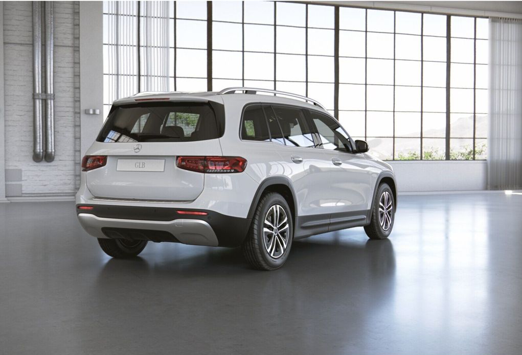 مرسيدس بنز جي ال بي 200