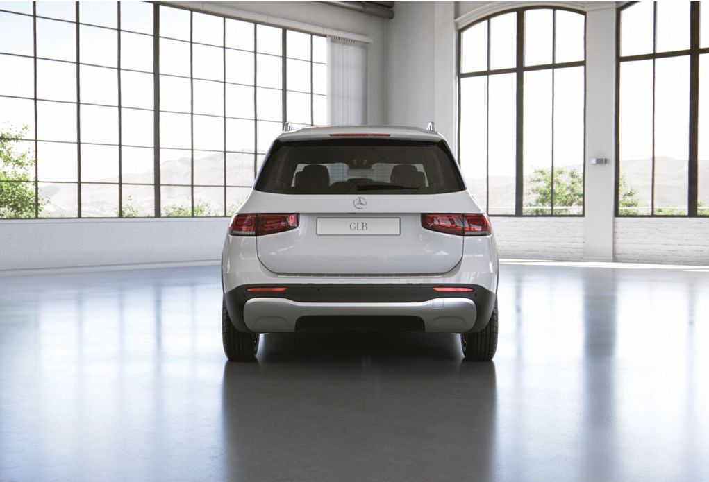 مرسيدس بنز جي ال بي 200