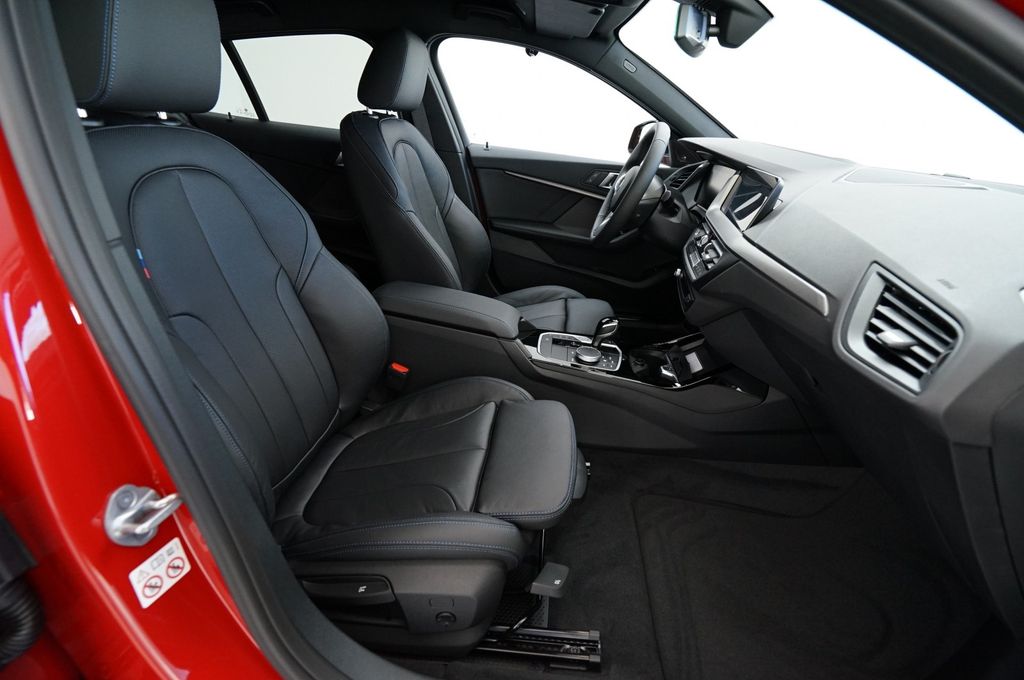 بي ام دبليو 118i