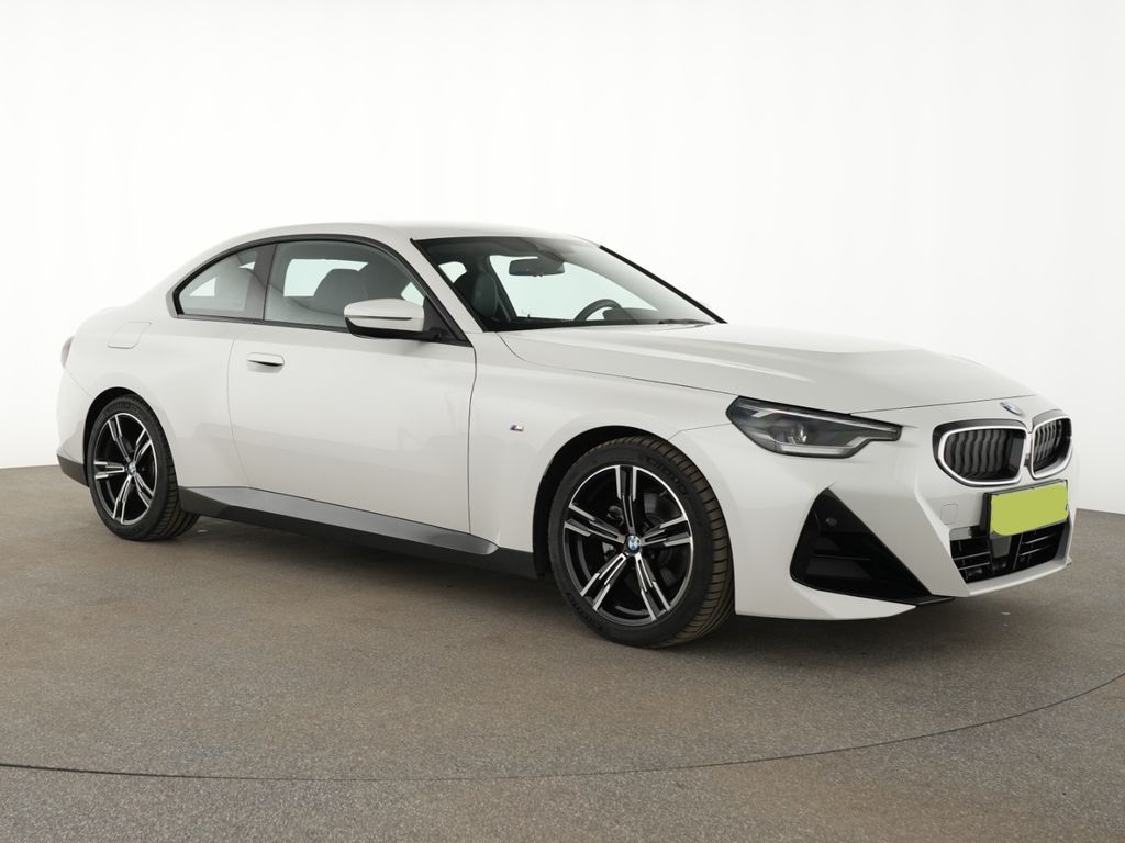 بي ام دبليو 220i