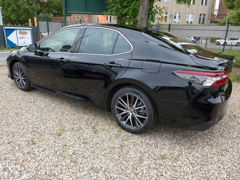 تويوتا كامري