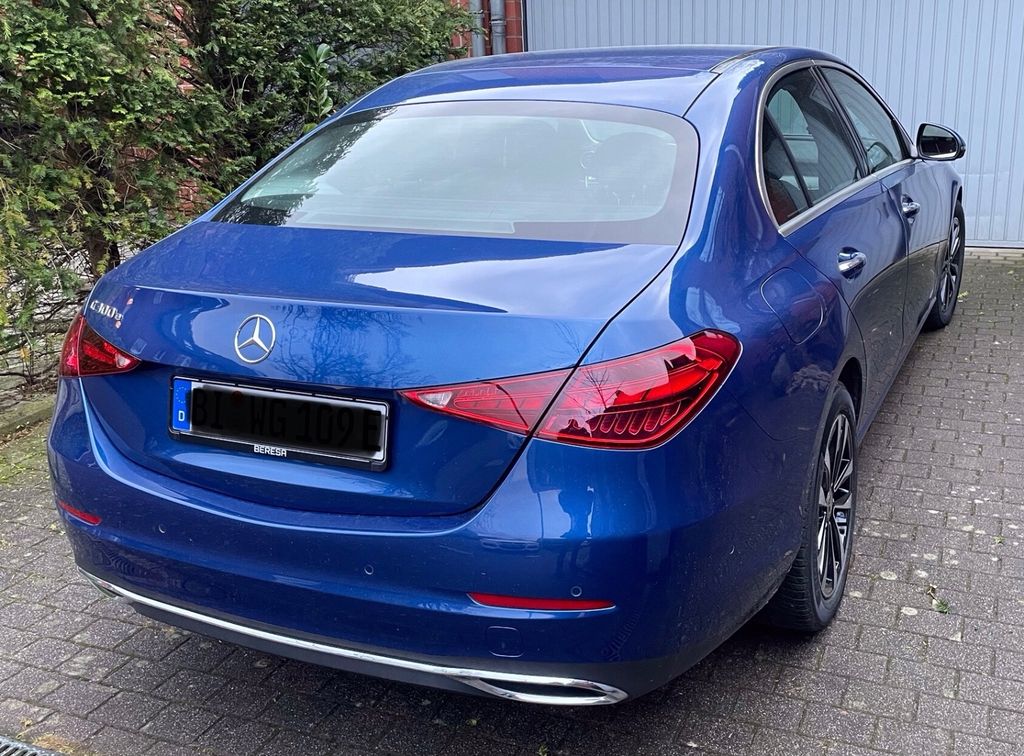 مرسيدس بنز C300e