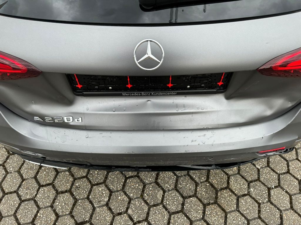 مرسيدس بنز أ 220 د