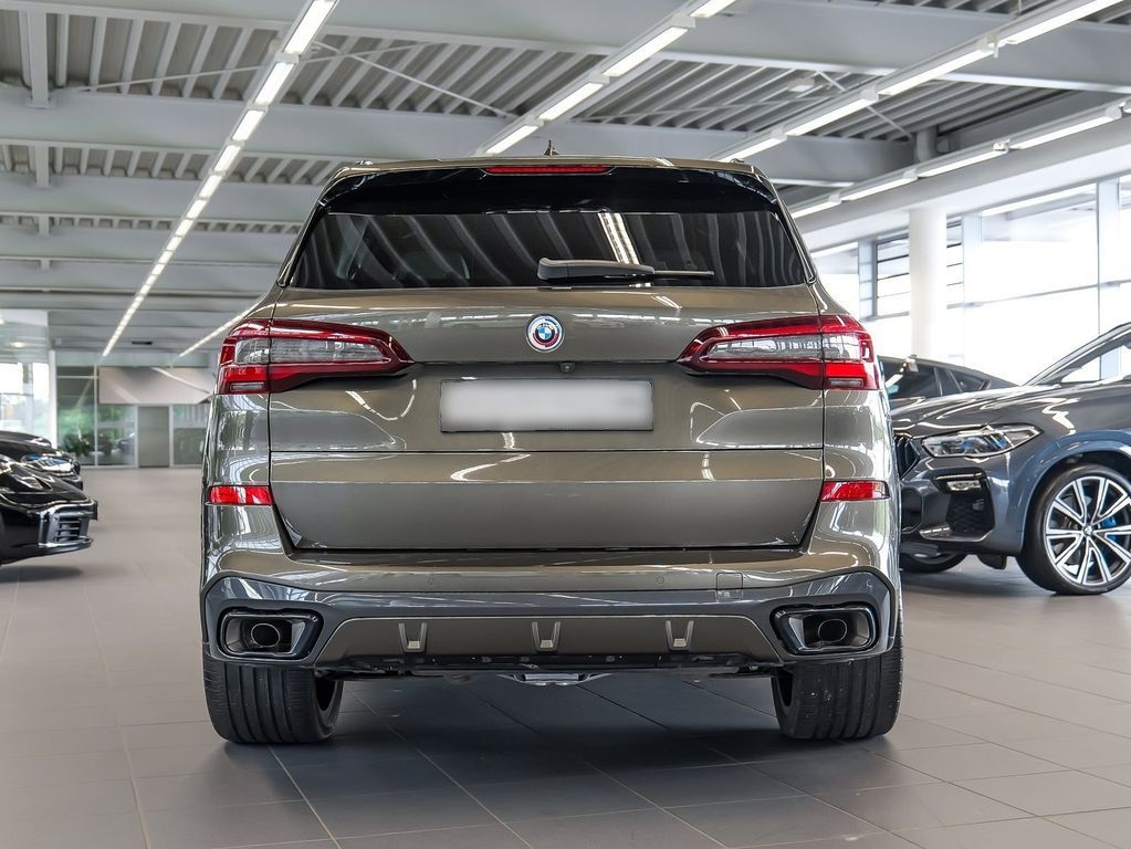 بي ام دبليو اكس 5