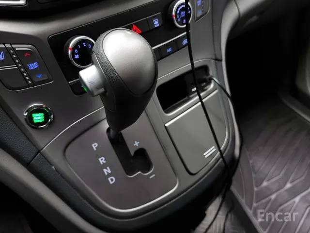 Hyundai Grand Starex Highloop