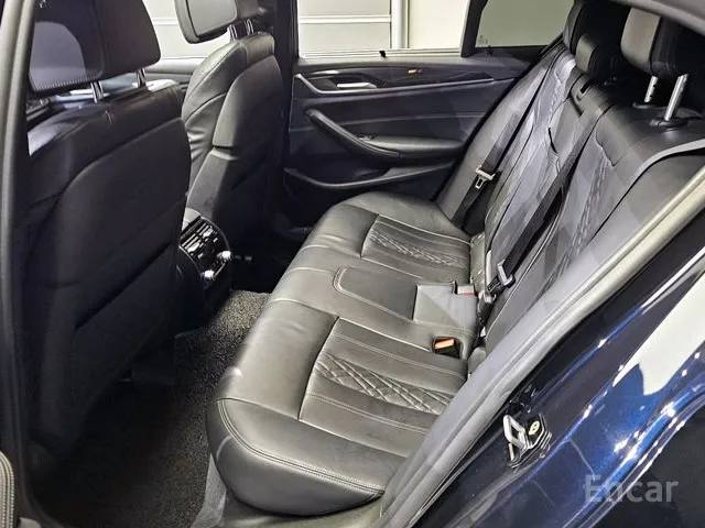 BMW 5 серия (G30)530i