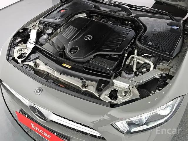 Mercedes Benz CLS-Class