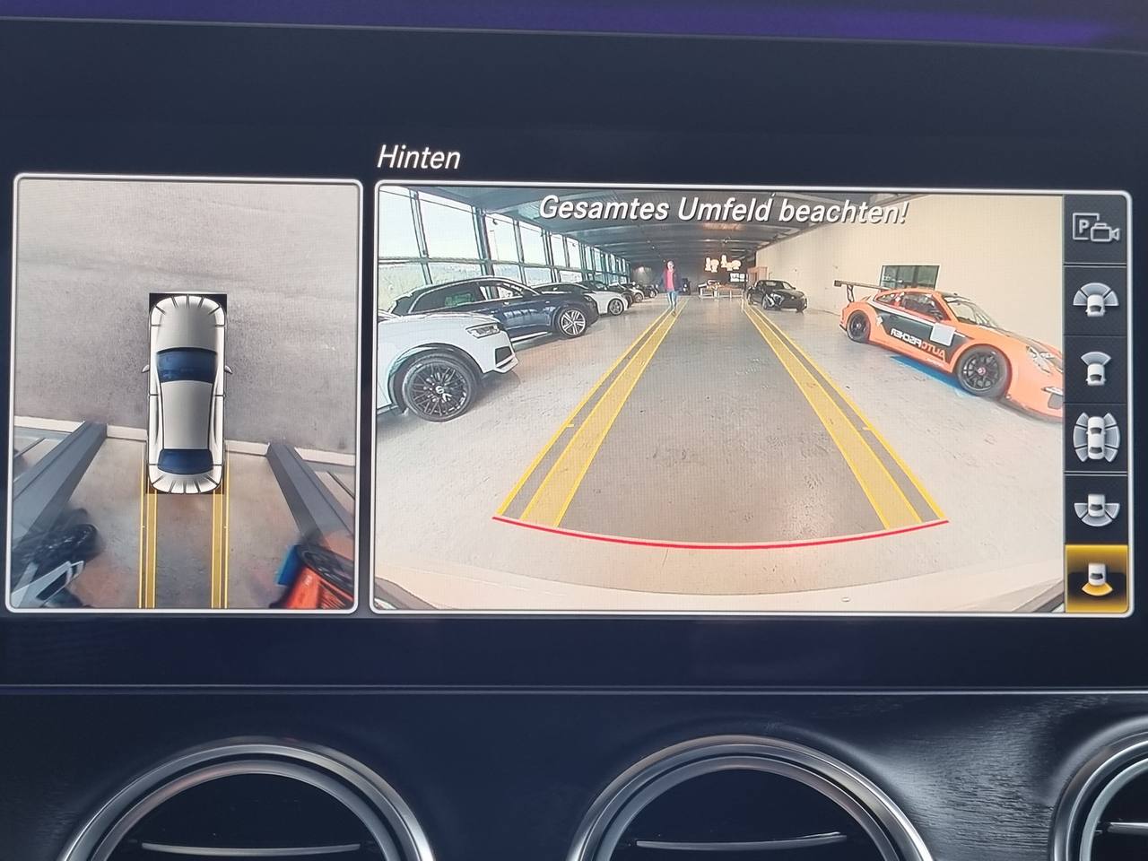 مرسيدس بنز E300