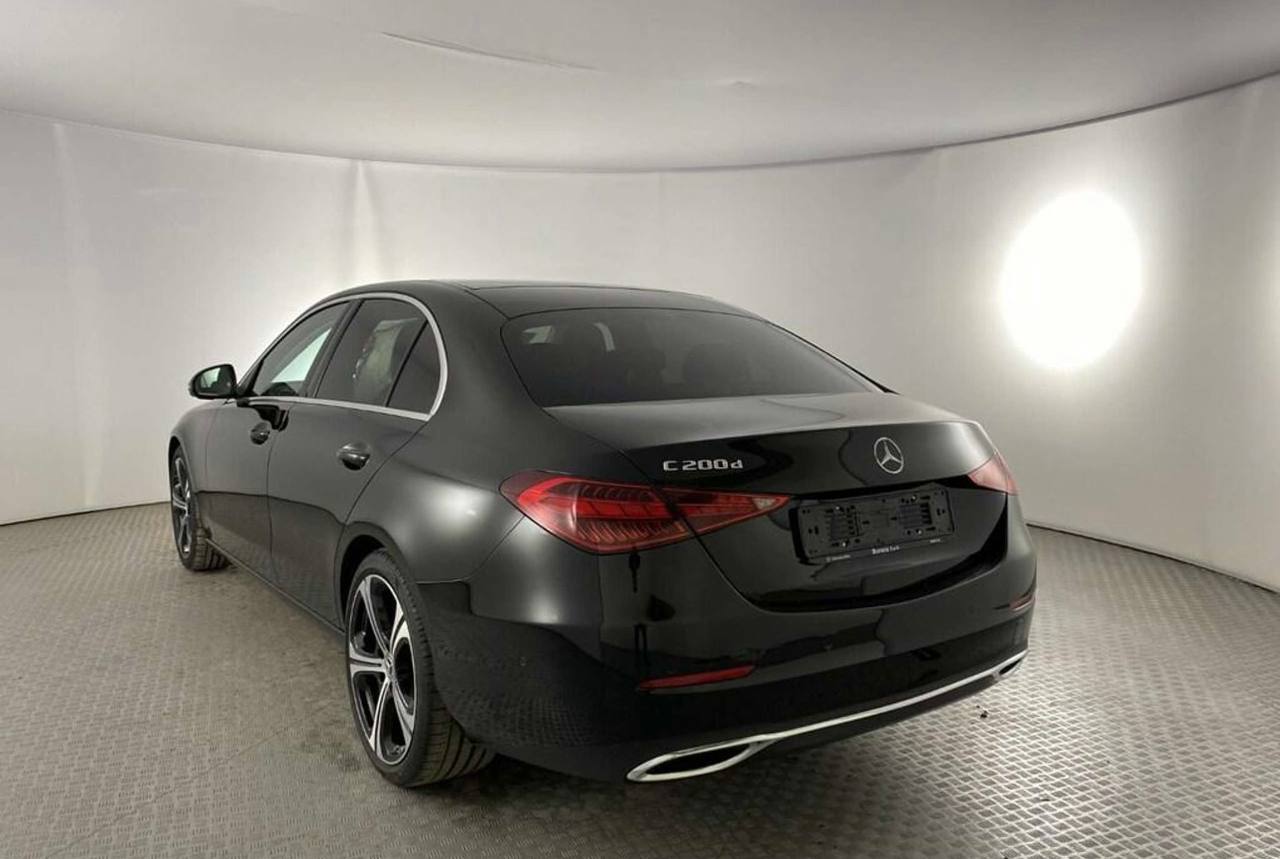 مرسيدس بنز C200