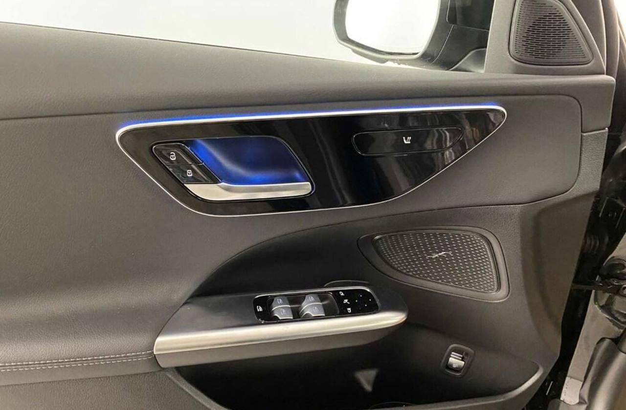 مرسيدس بنز C200