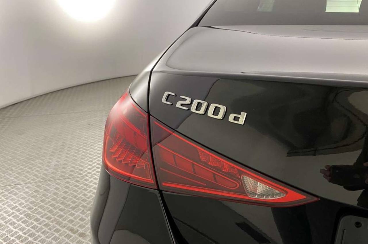 مرسيدس بنز C200