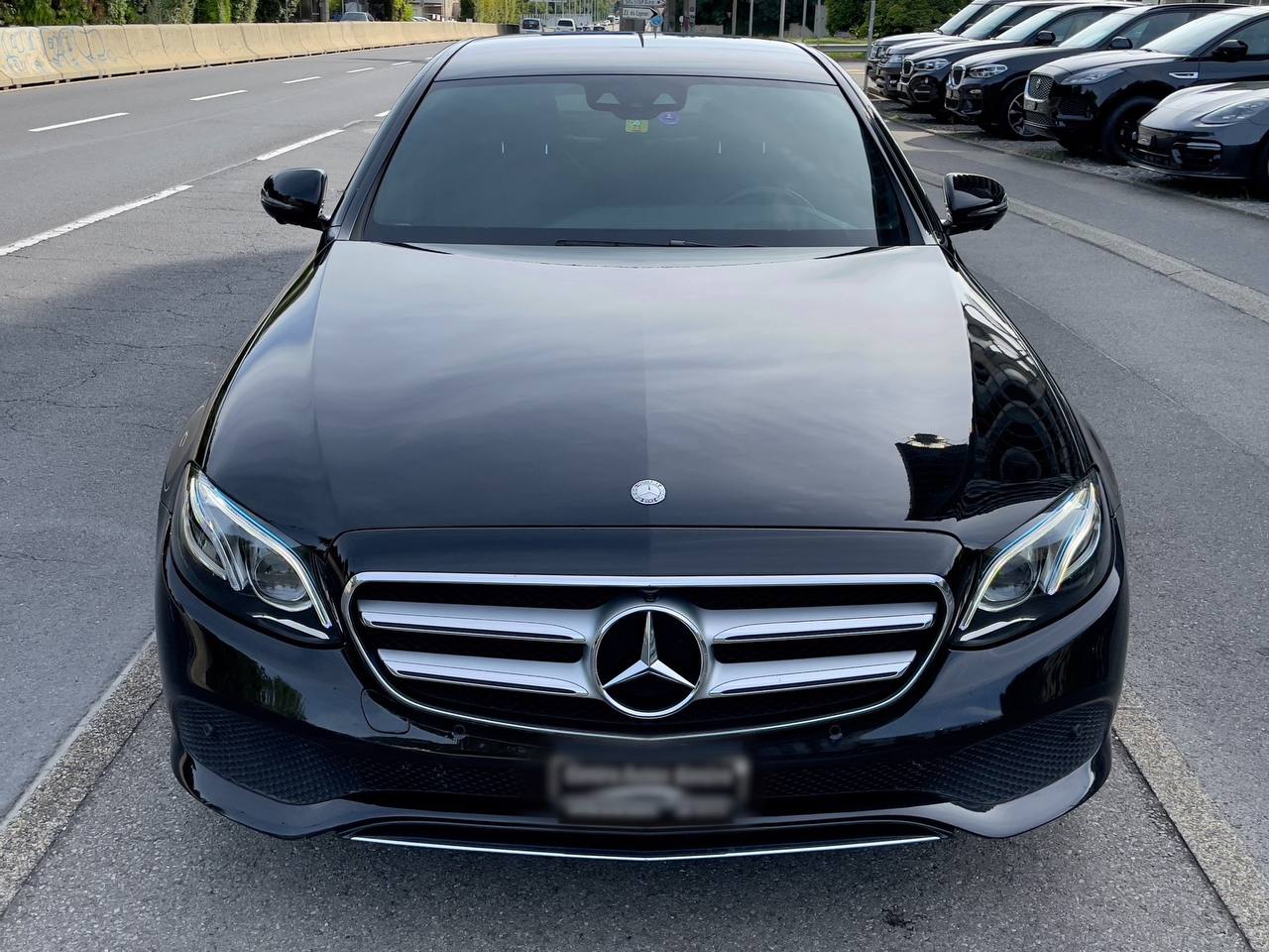 مرسيدس بنز E200