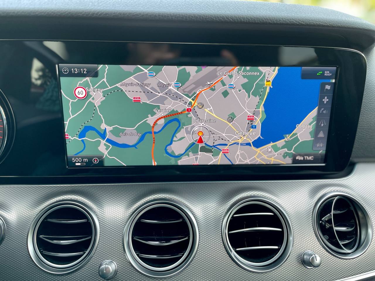 مرسيدس بنز E200