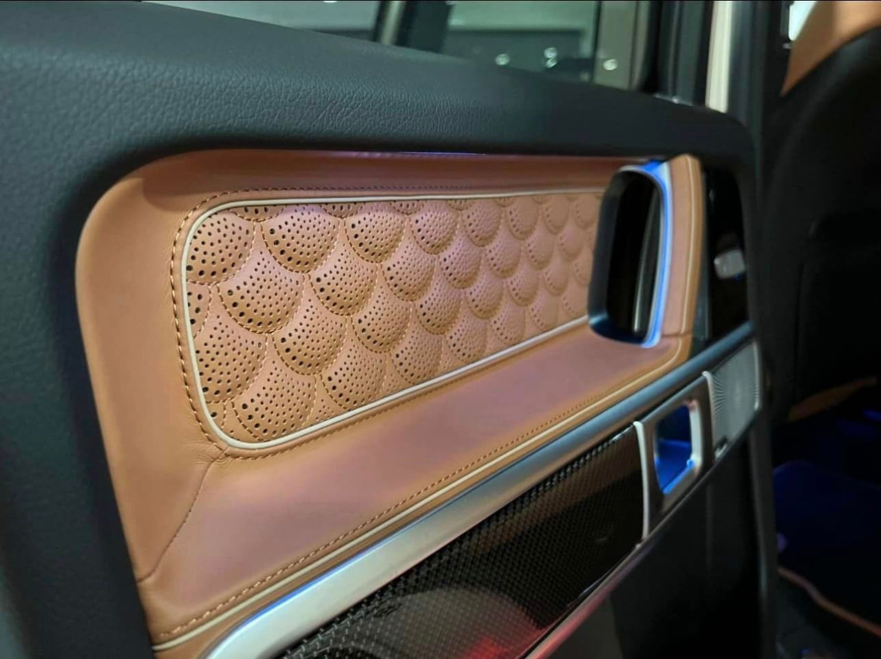 مرسيدس بنز جي 63