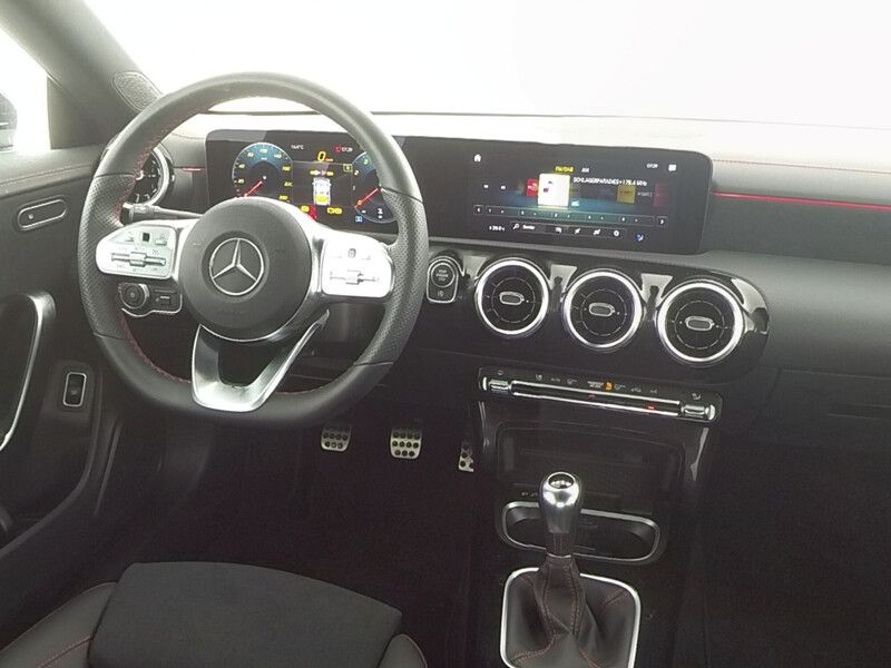 مرسيدس بنز سي ال ايه 180