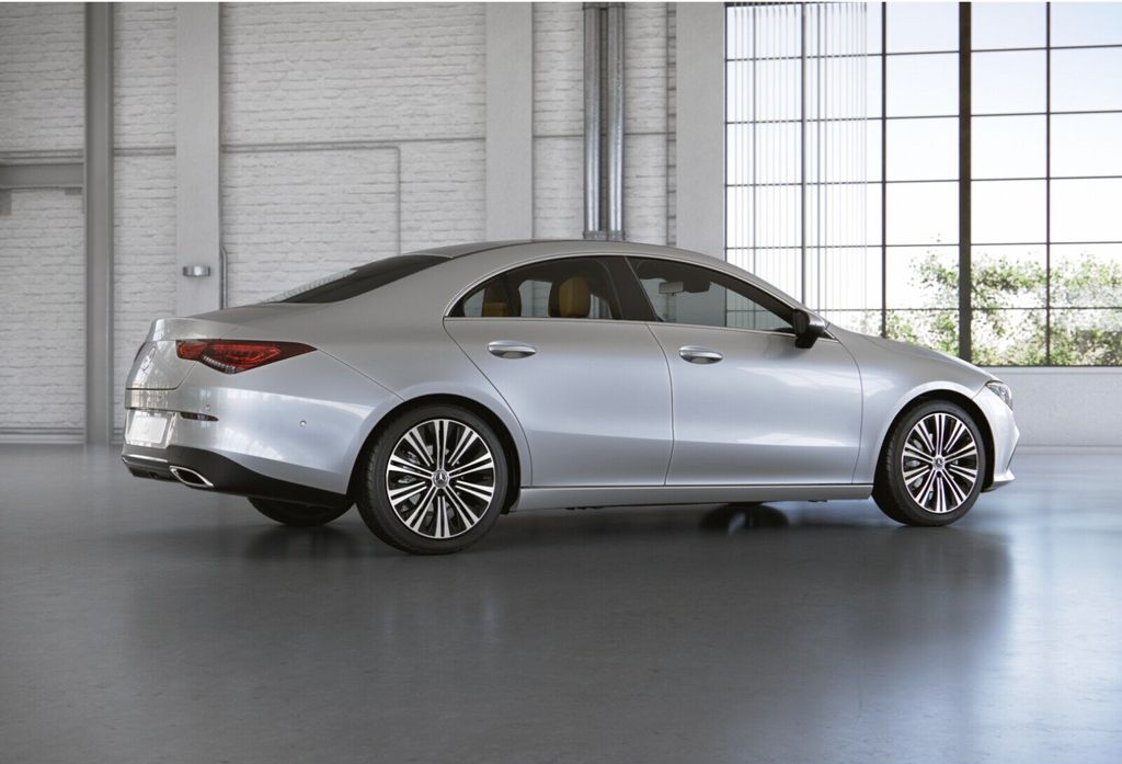 مرسيدس بنز سي ال ايه 180