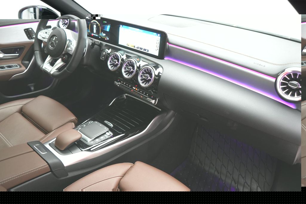 Mercedes-Benz CLA 35 AMG