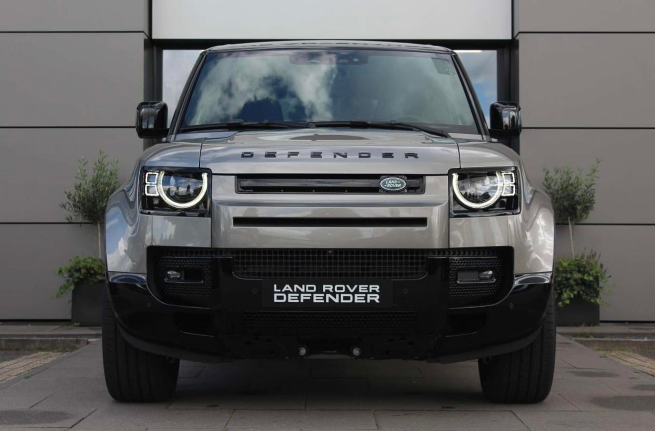 Land Rover Devender