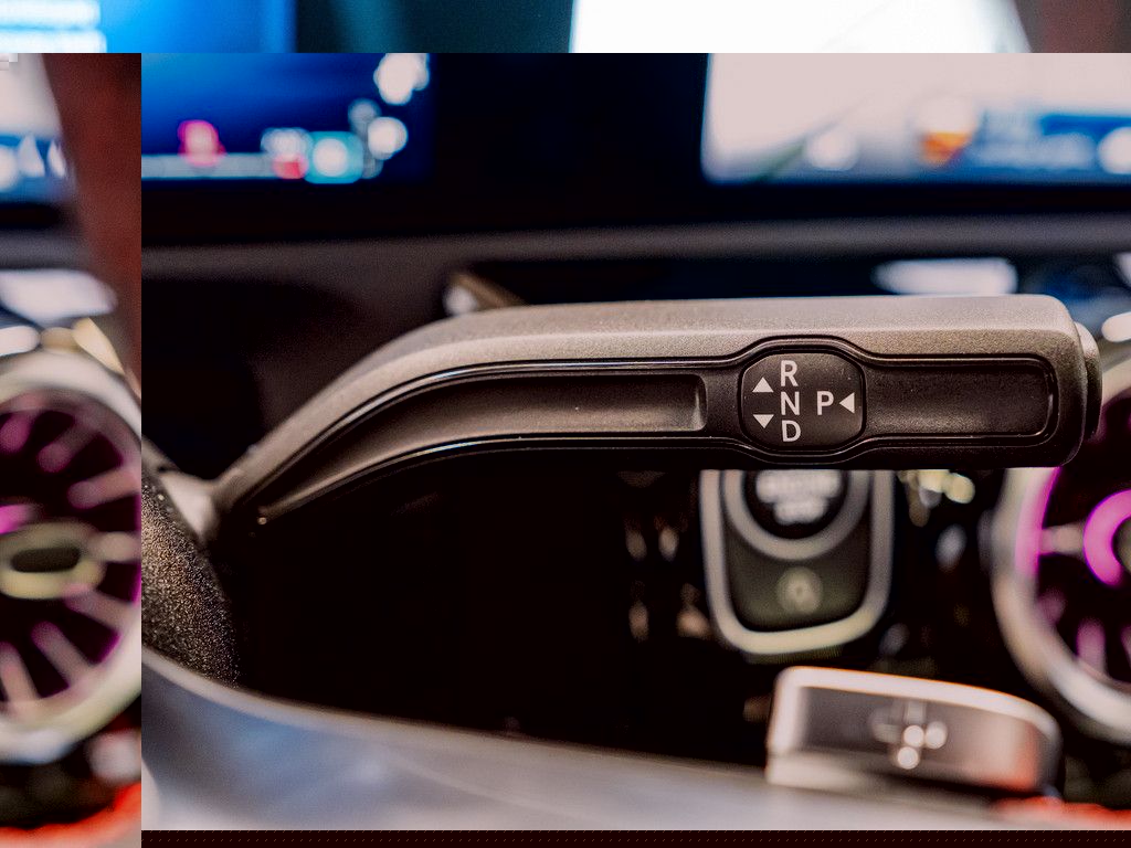 Mercedes-Benz CLA 220d