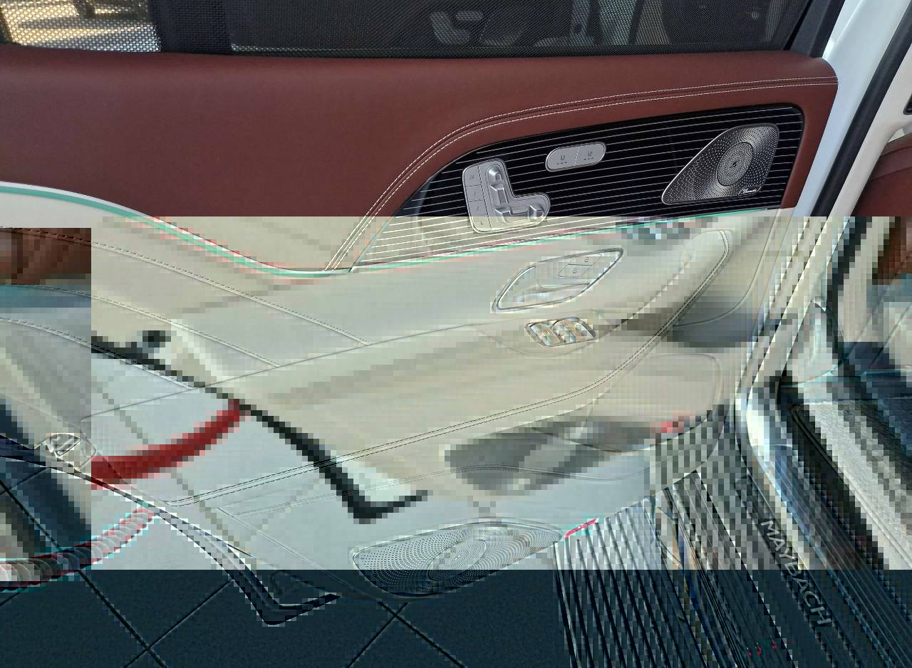 Mercedes-Benz GLS600