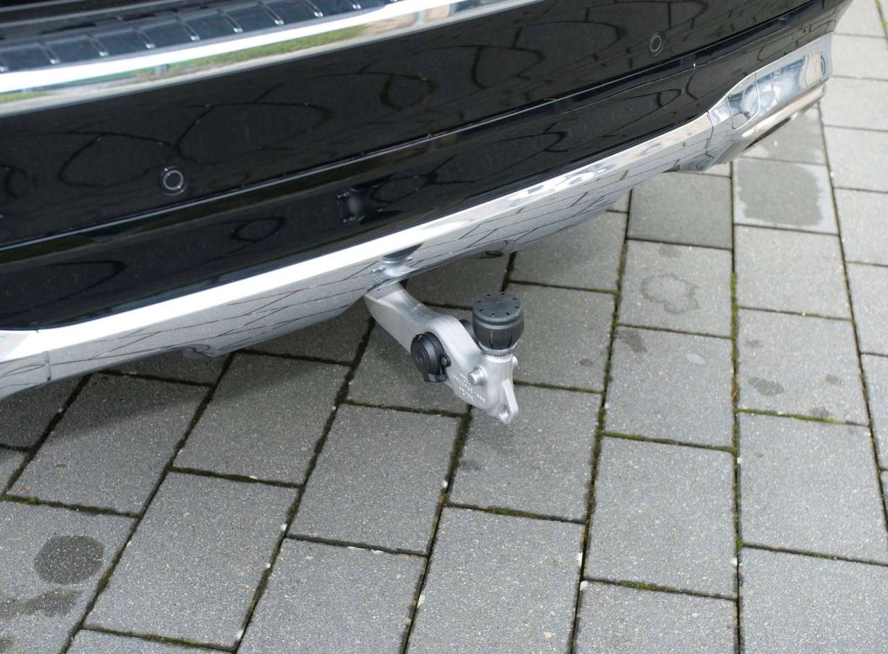 مرسيدس بنز جي ال اس 600