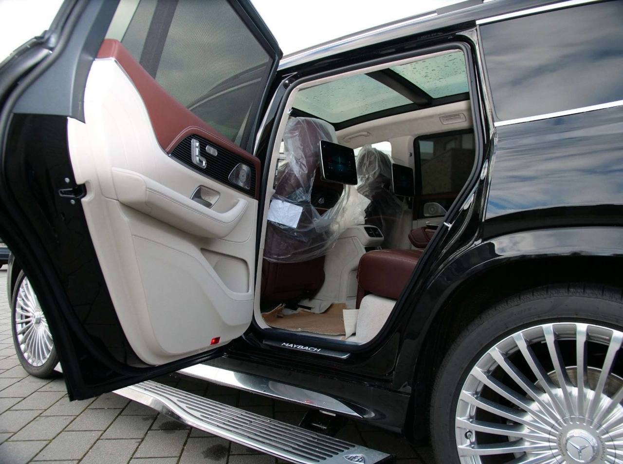 مرسيدس بنز جي ال اس 600