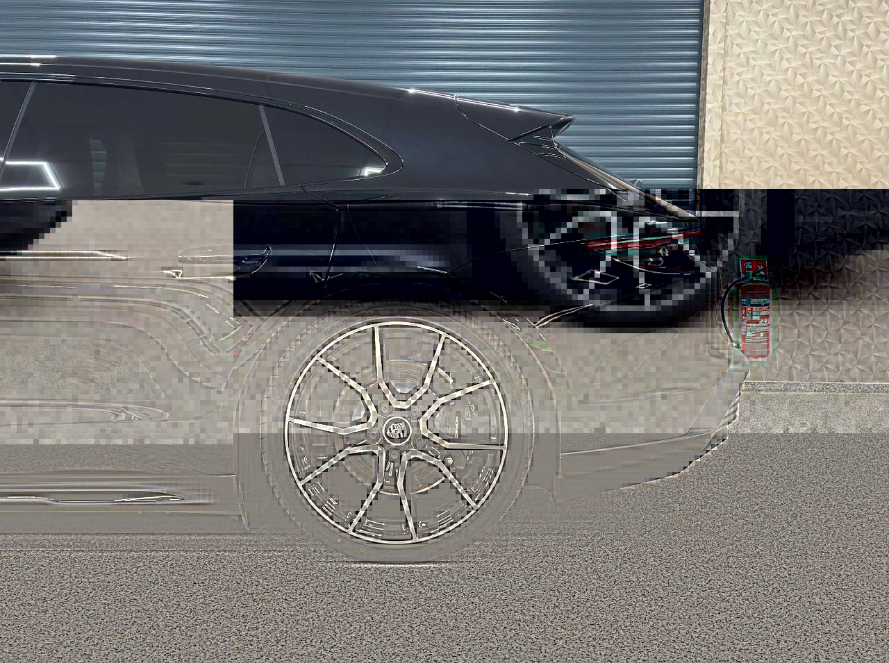 بورش تايتسان