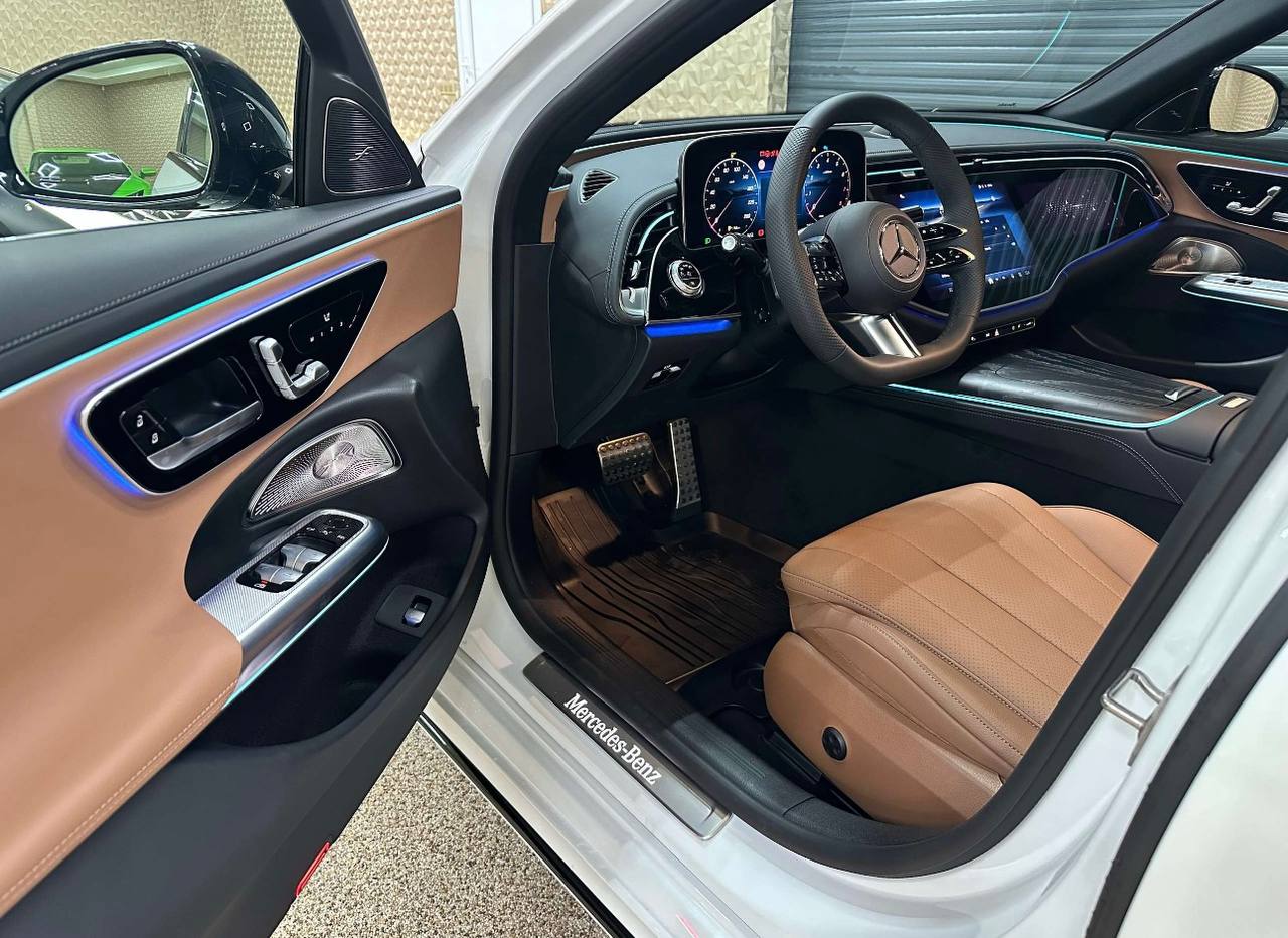 مرسيدس بنز E200