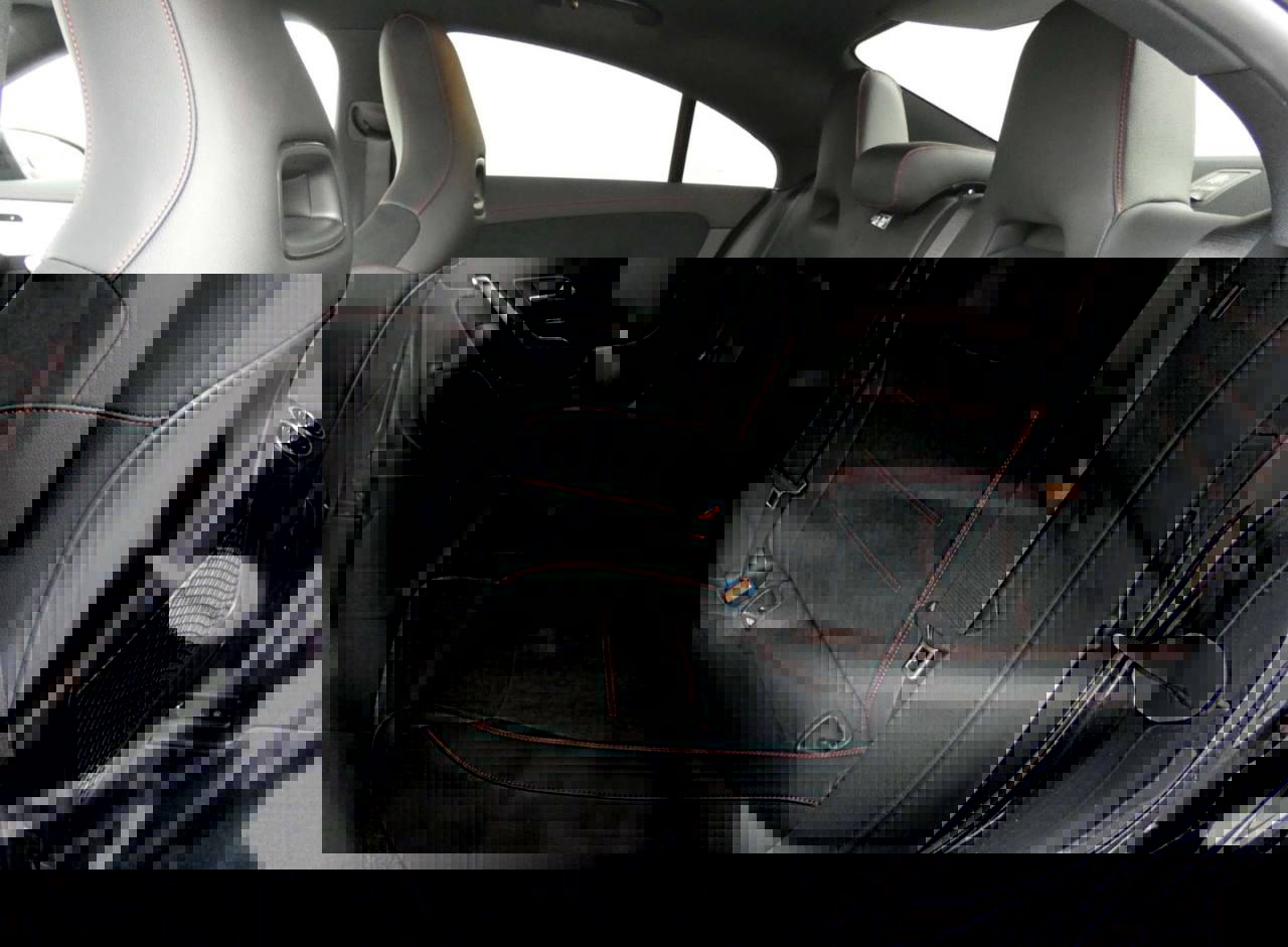  Mercedes-Benz CLA250